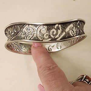 Silpada Bangle, Sterling Silver, Wavy  Bracelet 23.9g